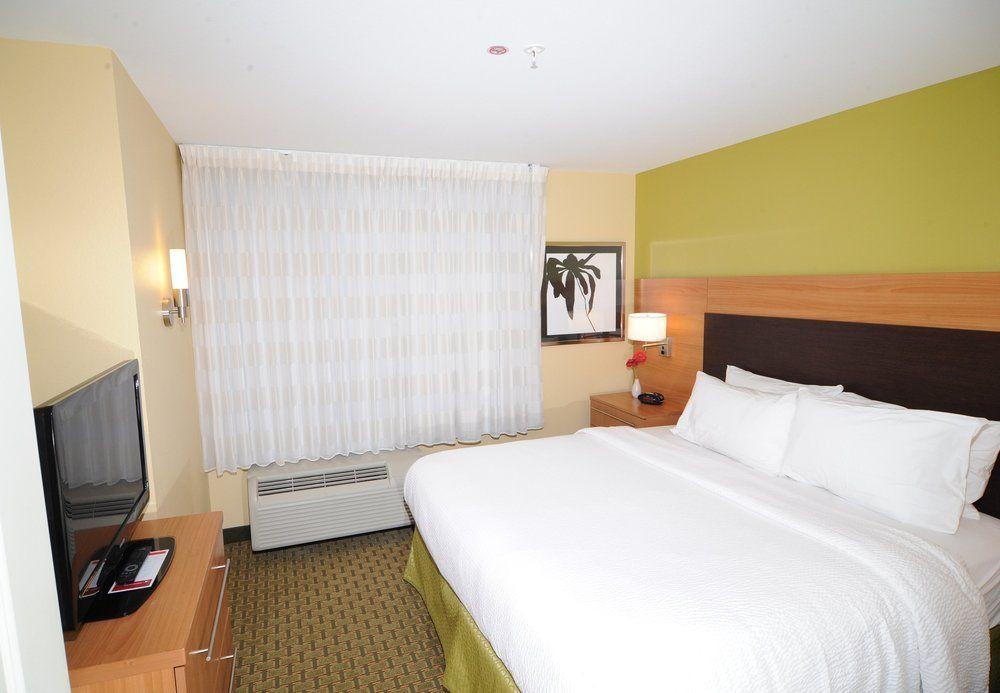 Towneplace Suites By Marriott Monroe Exterior foto